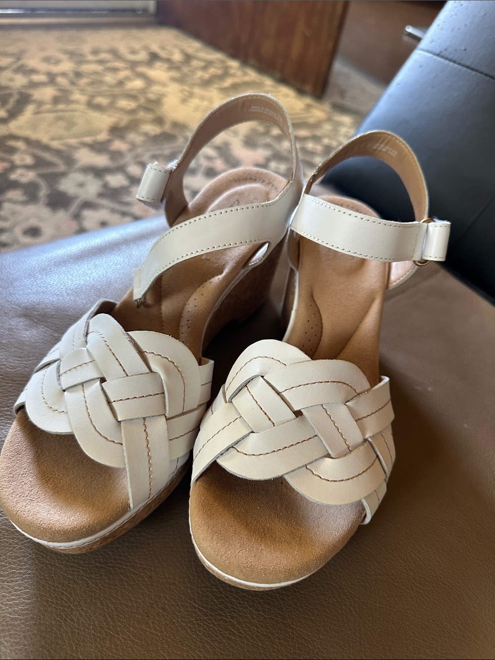Clarks Giselle Coast Wedge Sandal New